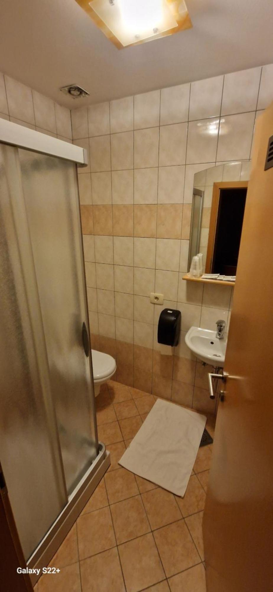Hotel Gostinstvo Tomex à Ilirska Bistrica Extérieur photo