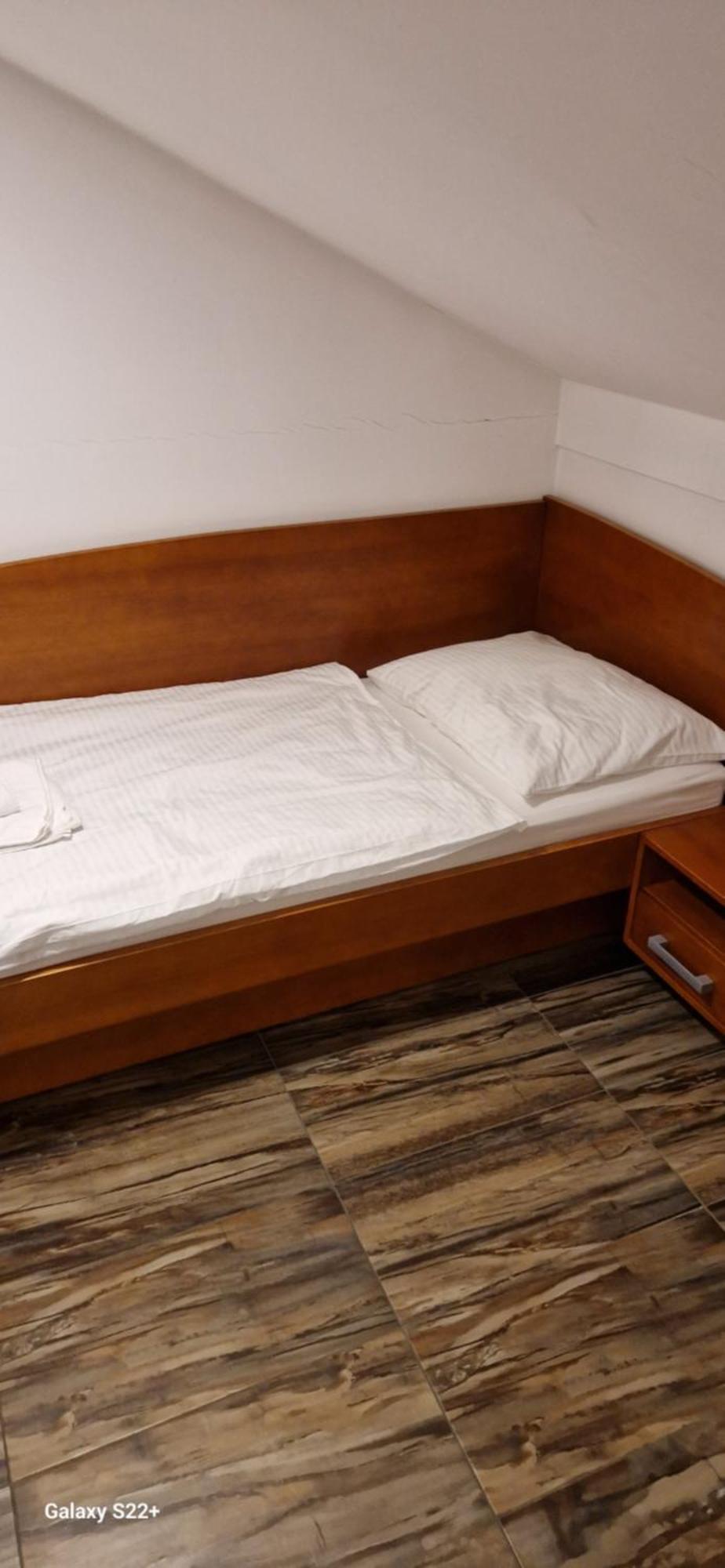 Hotel Gostinstvo Tomex à Ilirska Bistrica Extérieur photo