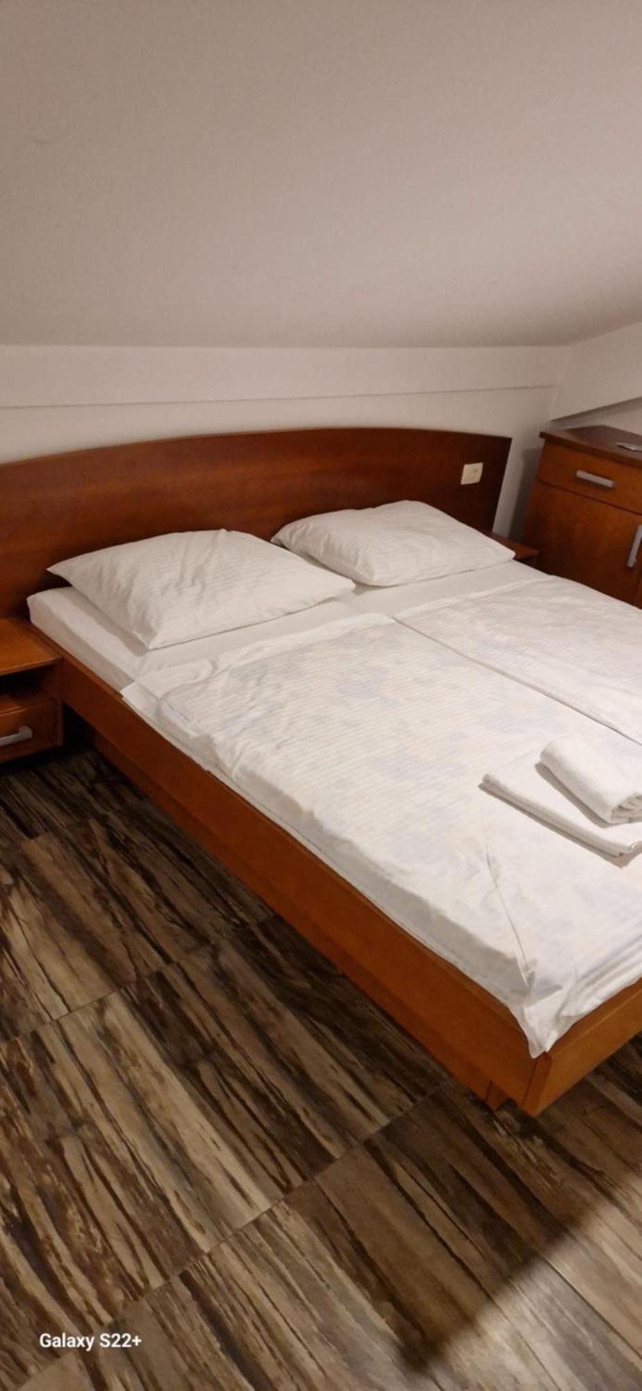Hotel Gostinstvo Tomex à Ilirska Bistrica Extérieur photo