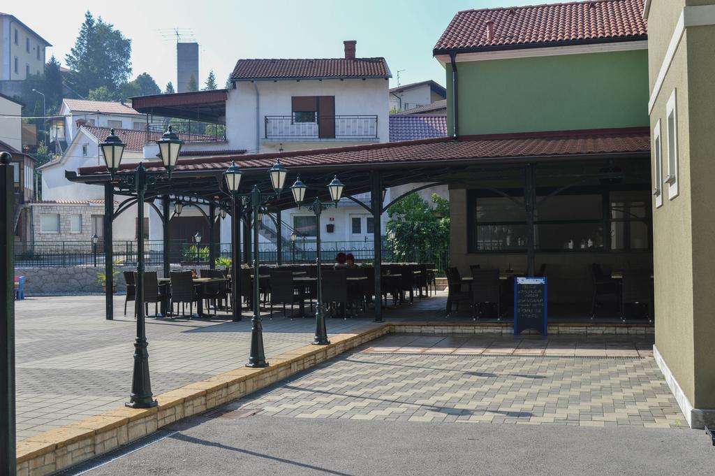 Hotel Gostinstvo Tomex à Ilirska Bistrica Extérieur photo